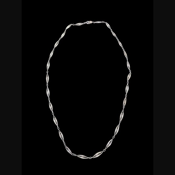 Vintage Trifari 24" Long Filigree Link Silver Tone Necklace - Picture 1 of 8